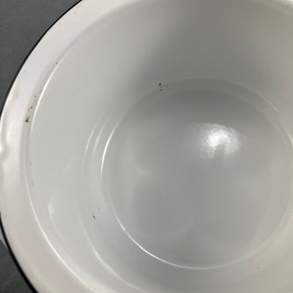 Antique Enamel Child Potty with Handle Metal Enamelware - Picture 3 of 6